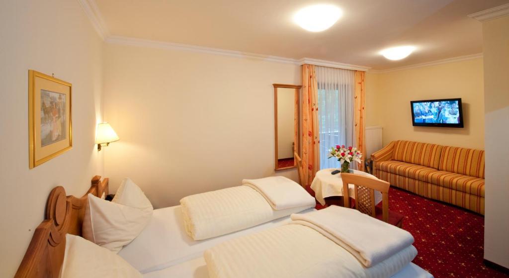 Hotel Hammerwirt - Forellenhof أونتيرتاورين المظهر الخارجي الصورة